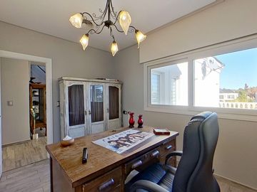 CASA EN VENTA EN SAINT THOMAS OESTE - CANNING