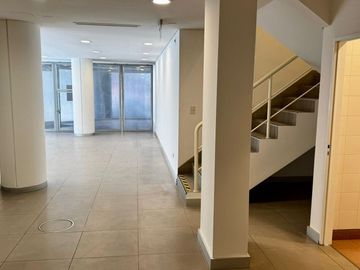 ALQUILER LOCAL COMERCIAL EN ESQUINA - EX BANCO
