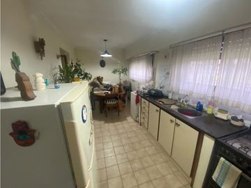 Chalet Cuatro Dormitorios Barrio Las Avenidas