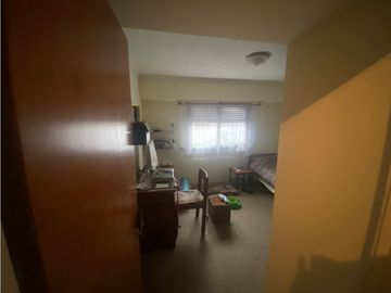Chalet Cuatro Dormitorios Barrio Las Avenidas