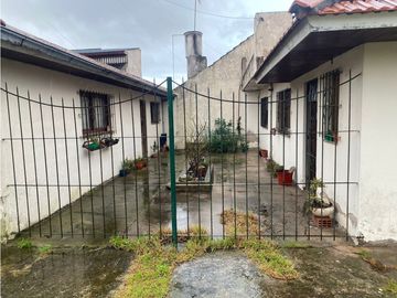 Chalet Cuatro Dormitorios Barrio Las Avenidas