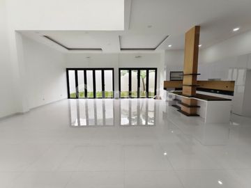 Brand New Minimalis Modern House @ Puspita Loka, BSD