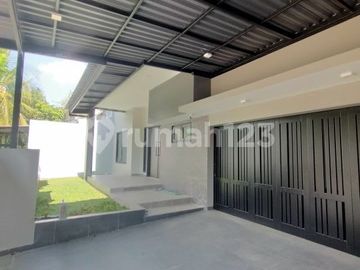 Brand New Minimalis Modern House @ Puspita Loka, BSD