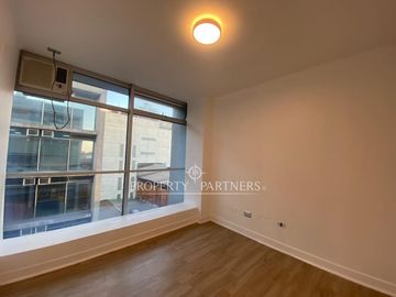 Excelente Oficina en Edificio Studio Office – Ubicación Estratégica en Pleno Centro