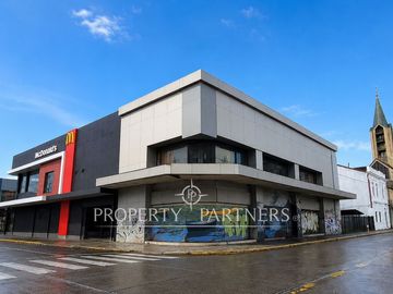 Propiedad Comercial de Alta Exposición en el Centro de Valdivia