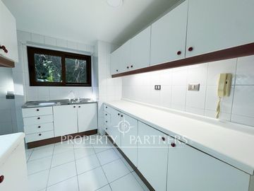 Se vende espectacular departamento con vista al Lago Llanquihue,  Edificio Los Castaños, Puerto Varas
