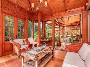 Hermosa casa en venta - Las Pircas, Peñalolén