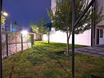 CASA EN RENTA EN CERCA DE KELLOGGS EN BAOBA QUERETARO GIH