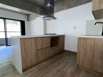 Apartaestudio estilo lof moderno en el Retiro.
