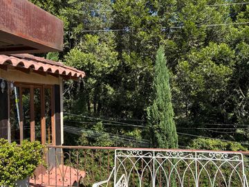 Casa única de arquitectura especial y diferente