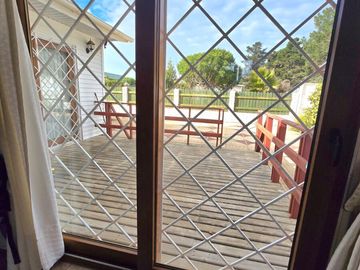 Venta de casa amplia en Algarrobo