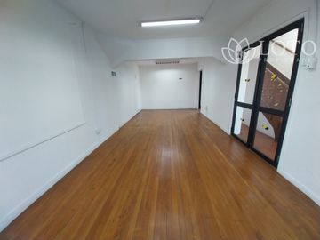Propiedad comercial en perfecto estado Viña del Mar sector Oriente.