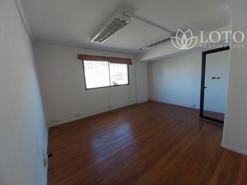 Propiedad comercial en perfecto estado Viña del Mar sector Oriente.