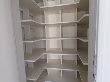 Propiedad comercial en perfecto estado Viña del Mar sector Oriente.