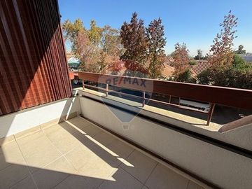 Departamento con excelente ubicación