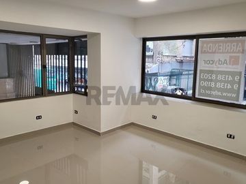 Local Comercial / Oficinas en Santiago Centro