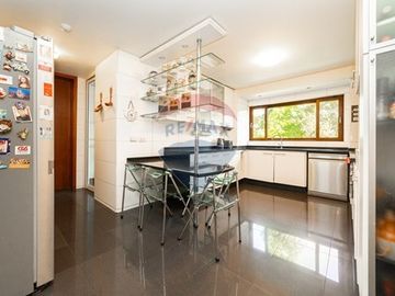 HERMANOS CABOT - 264 METROS UTILES
