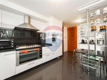 HERMANOS CABOT - 264 METROS UTILES