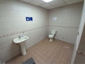 Excelente arriendo de oficina en Cerrillos