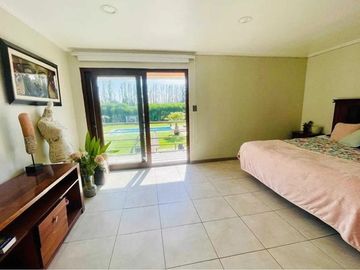 Casa - 5.000 Mts2/700 Mts2 construidos