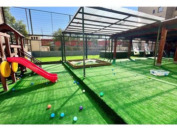 Venta Local Comercial de 206 Mts en Las Condes