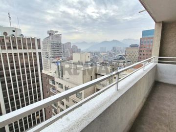 Amplio 3D2B y Bodega | Remodelado en Huérfanos