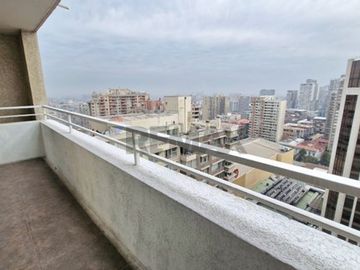 Amplio 3D2B y Bodega | Remodelado en Huérfanos