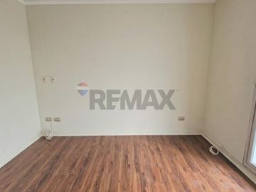 Amplio 3D2B y Bodega | Remodelado en Huérfanos