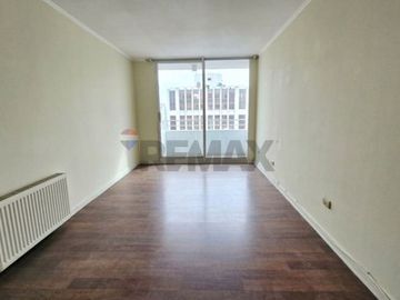 Amplio 3D2B y Bodega | Remodelado en Huérfanos