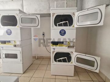 Amplio 3D2B y Bodega | Remodelado en Huérfanos