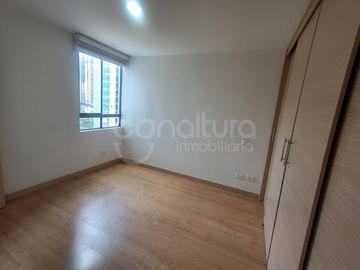 ARRIENDO de APARTAMENTO en SABANETA