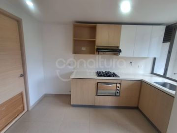 ARRIENDO de APARTAMENTO en SABANETA