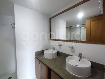 ARRIENDO de APARTAMENTO en SABANETA