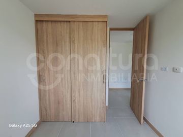 ARRIENDO de APARTAMENTO en SABANETA