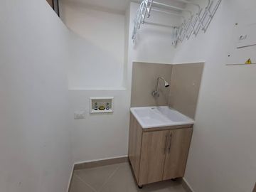 ARRIENDO de APARTAMENTO en SABANETA
