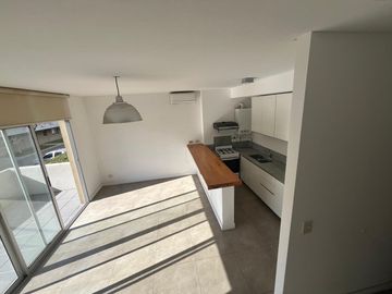 ALQUILER DUPLEX 2 AMB - BOSQUE ALTO