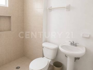 CASA EN RENTA | VENTANAS DE LA HUASTECA | SANTA CATARINA, NL