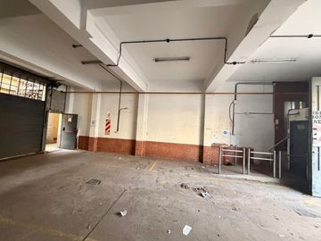 Galpón Industrial / Logístico en Alquiler – Villa Lynch – General San Martín