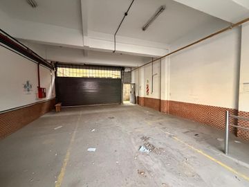 Galpón Industrial / Logístico en Alquiler – Villa Lynch – General San Martín