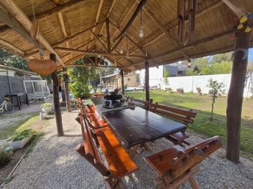 Casa quinta en venta Villa Luzuriaga con pileta