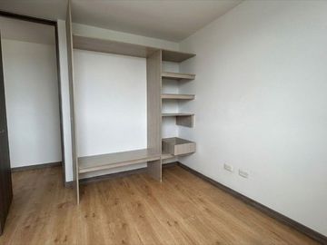 APARTAMENTO EN ARRIENDO UBICADA EN MEDELLIN SECTOR CALAZANS PARTE ALTA