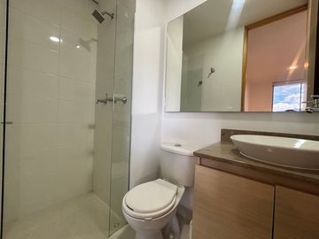 APARTAMENTO EN ARRIENDO UBICADO EN ENVIGADO SECTOR LOMA DEL ESMERALDAL