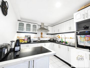 Casona para turismo - Oportunidad en Playa Ancha, Valparaíso