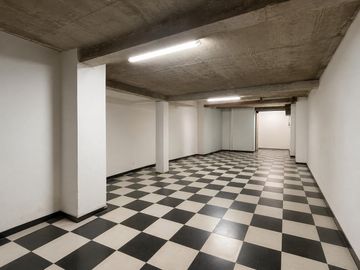 ALQUILER LOCAL COMERCIAL SOBRE AVENIDA 270m2