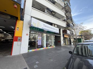 ALQUILER LOCAL COMERCIAL SOBRE AVENIDA 270m2