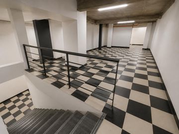 ALQUILER LOCAL COMERCIAL SOBRE AVENIDA 270m2