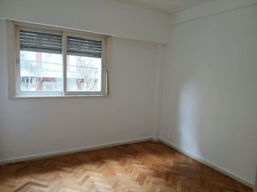 Departamento 2 ambientes con balcón