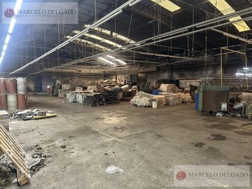Depósito - Galpón de 1325 m2    playa  en Villa Martelli - ALQUILER
