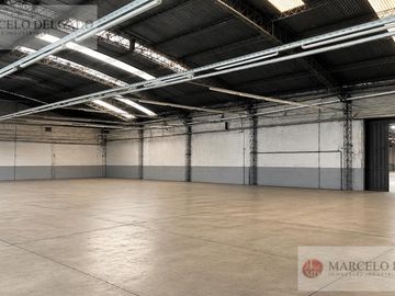 Depósito - Galpón de 1325 m2    playa  en Villa Martelli - ALQUILER