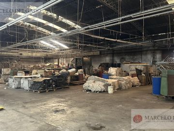 Depósito - Galpón de 1325 m2    playa  en Villa Martelli - ALQUILER